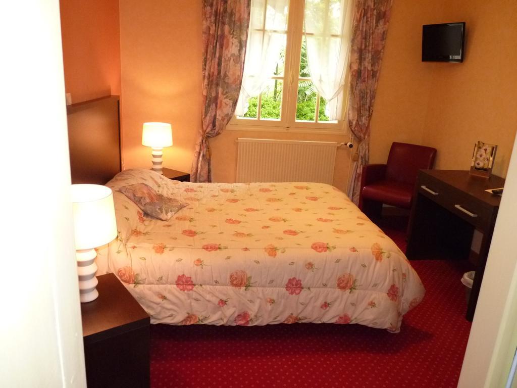 Le Petit Chaperon Rouge Hotell Coux-et-Bigaroque-Mouzens Rum bild