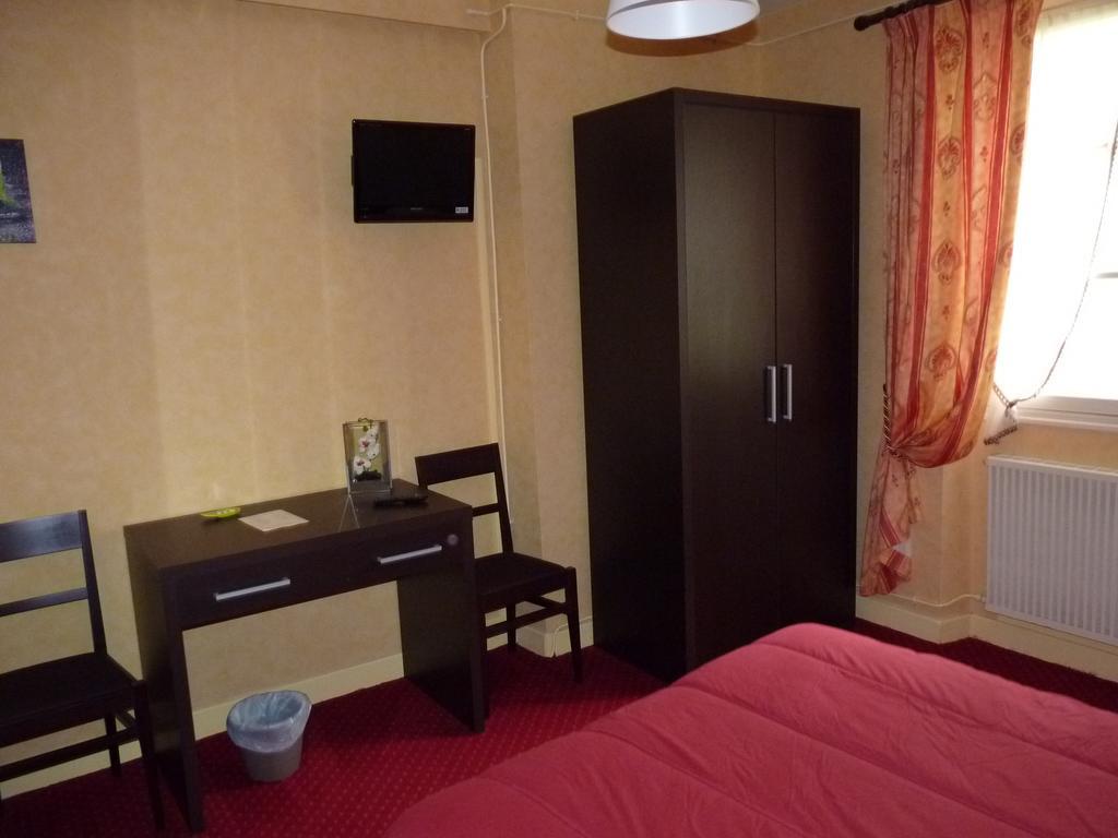 Le Petit Chaperon Rouge Hotell Coux-et-Bigaroque-Mouzens Exteriör bild